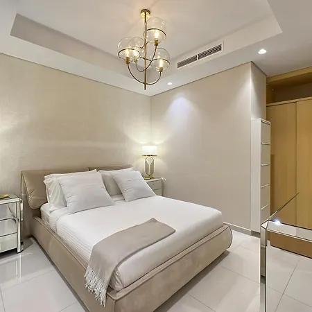 Keyrock Living - Burj Khalifa View Retreat With Pool Apartment Dubai Exterior photo