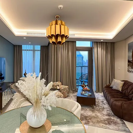 Keyrock Living - Burj Khalifa View Retreat With Pool Apartment Dubai Exterior photo